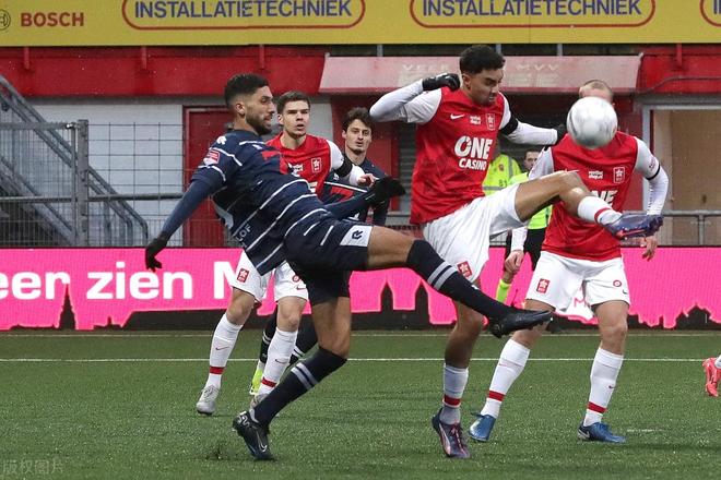 恰恰是球队 恰恰是球队